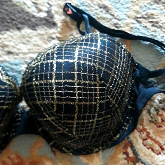 2x*Host Pick*VS Sexy Tee lightly lined demi bra - Picture 14 of 15